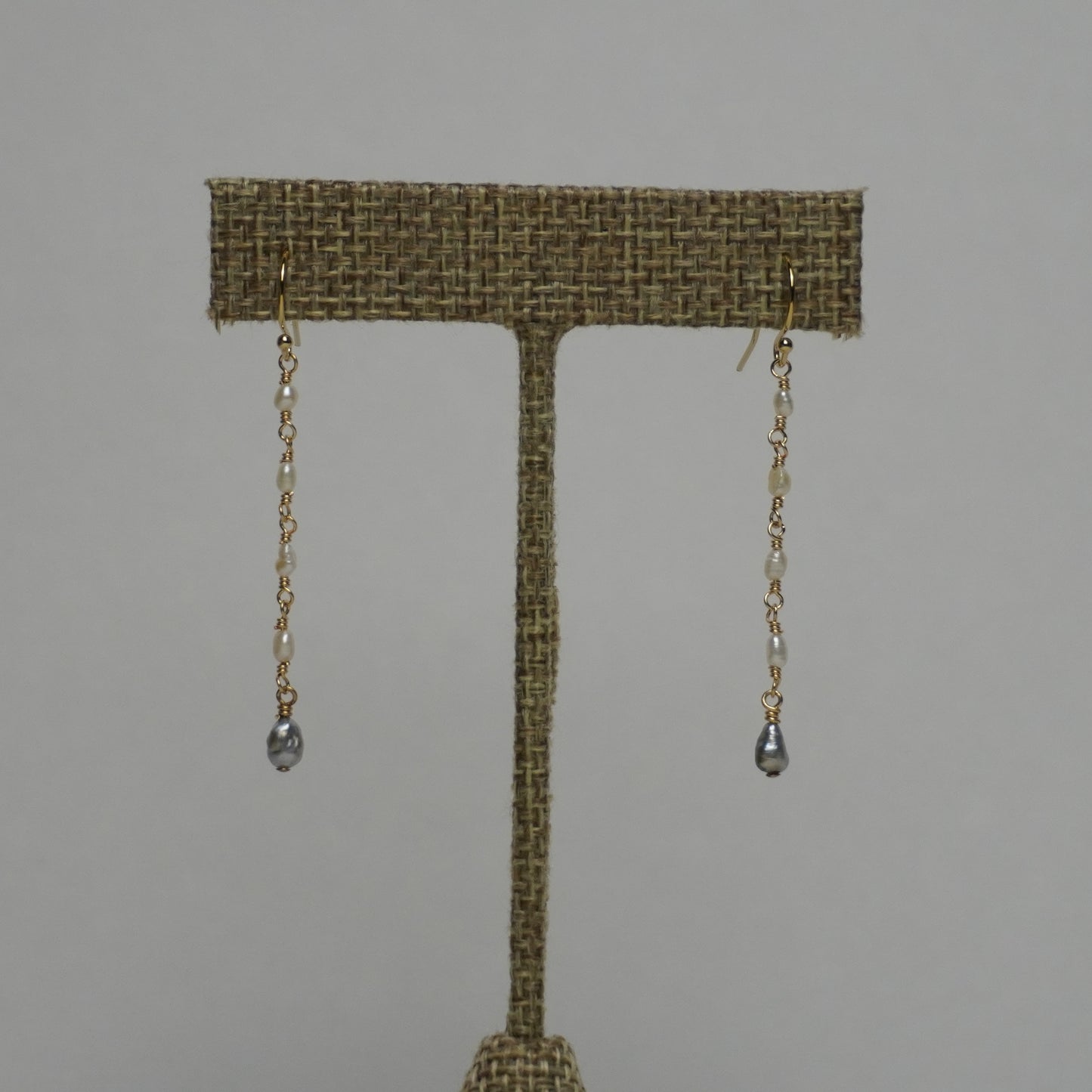 Katie // Mini Rice & Keshi Pearl Cluster Huggie Earrings