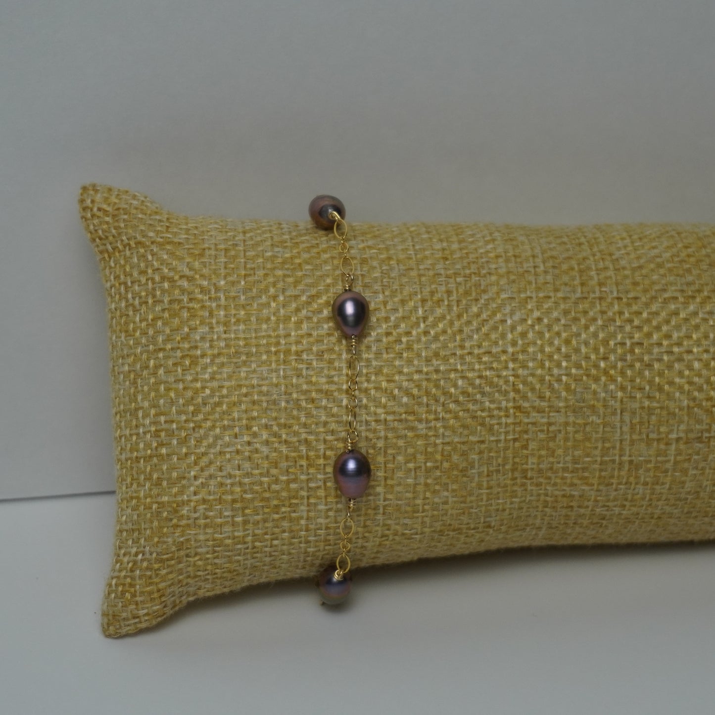 Floating Mauve Freshwater Pearl Bracelet