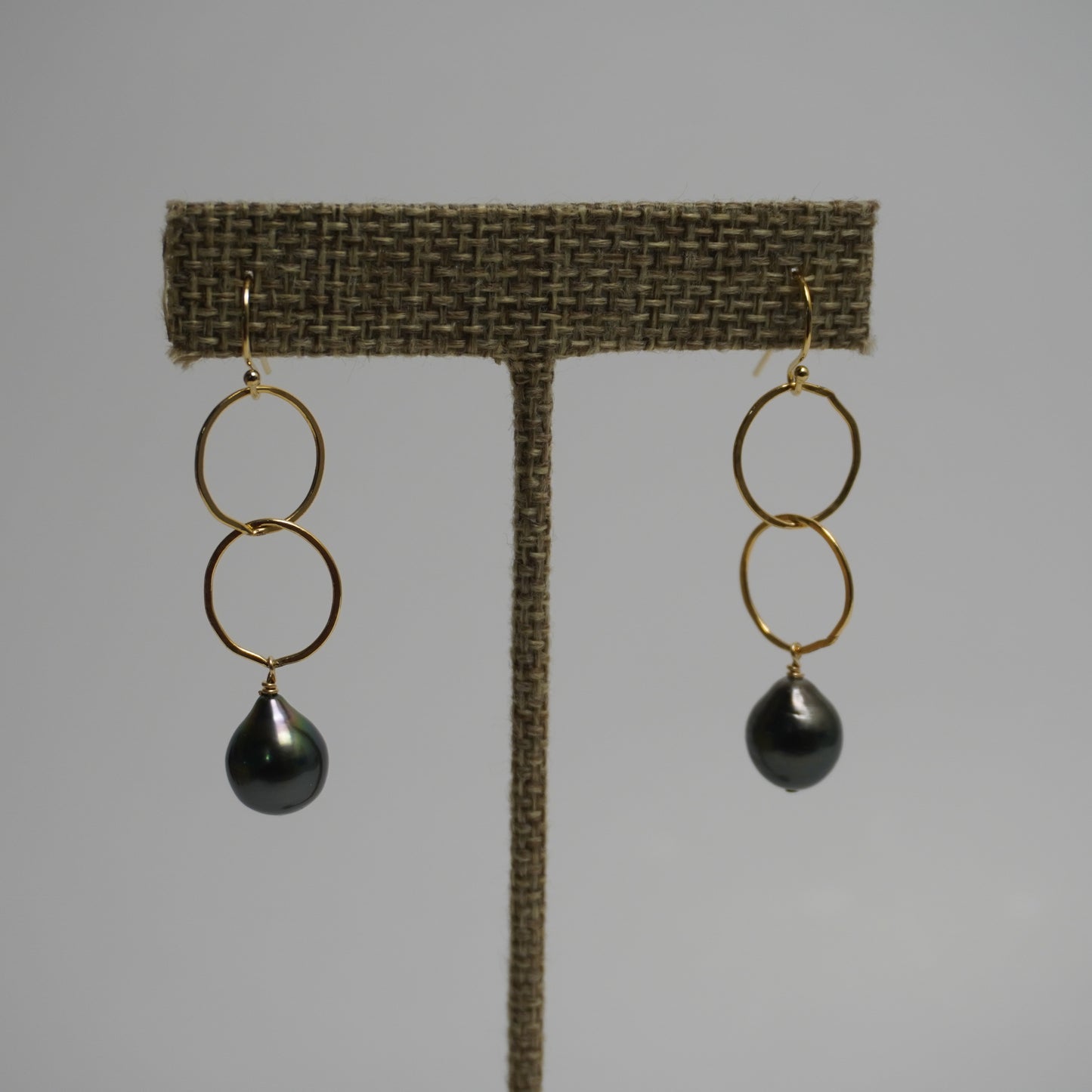 Peacock Tahitian Pearl Large Cable Earrings