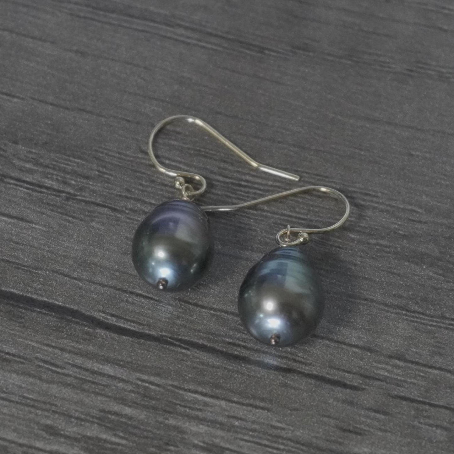 Tahitian Pearl Earrings