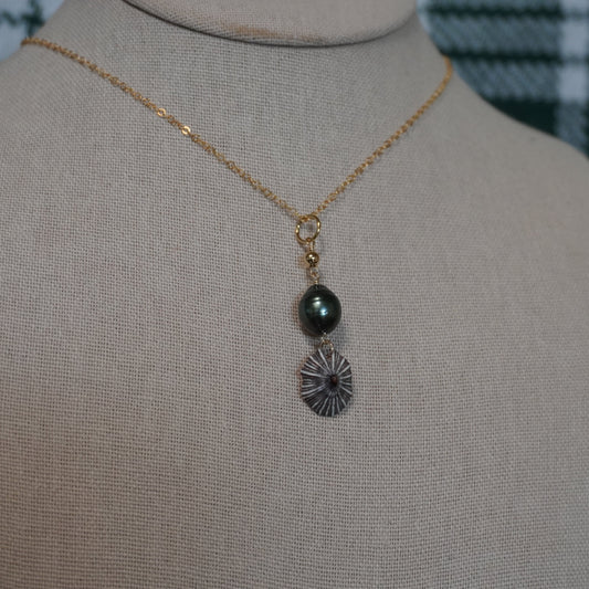 Opihi Tahitian Pearl Necklace