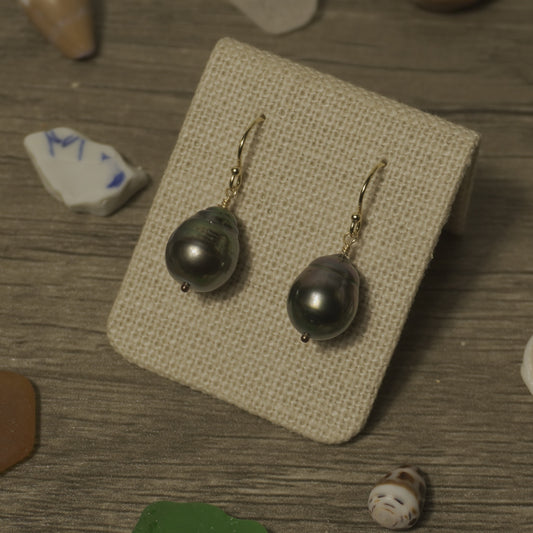 Tahitian Pearl Earrings