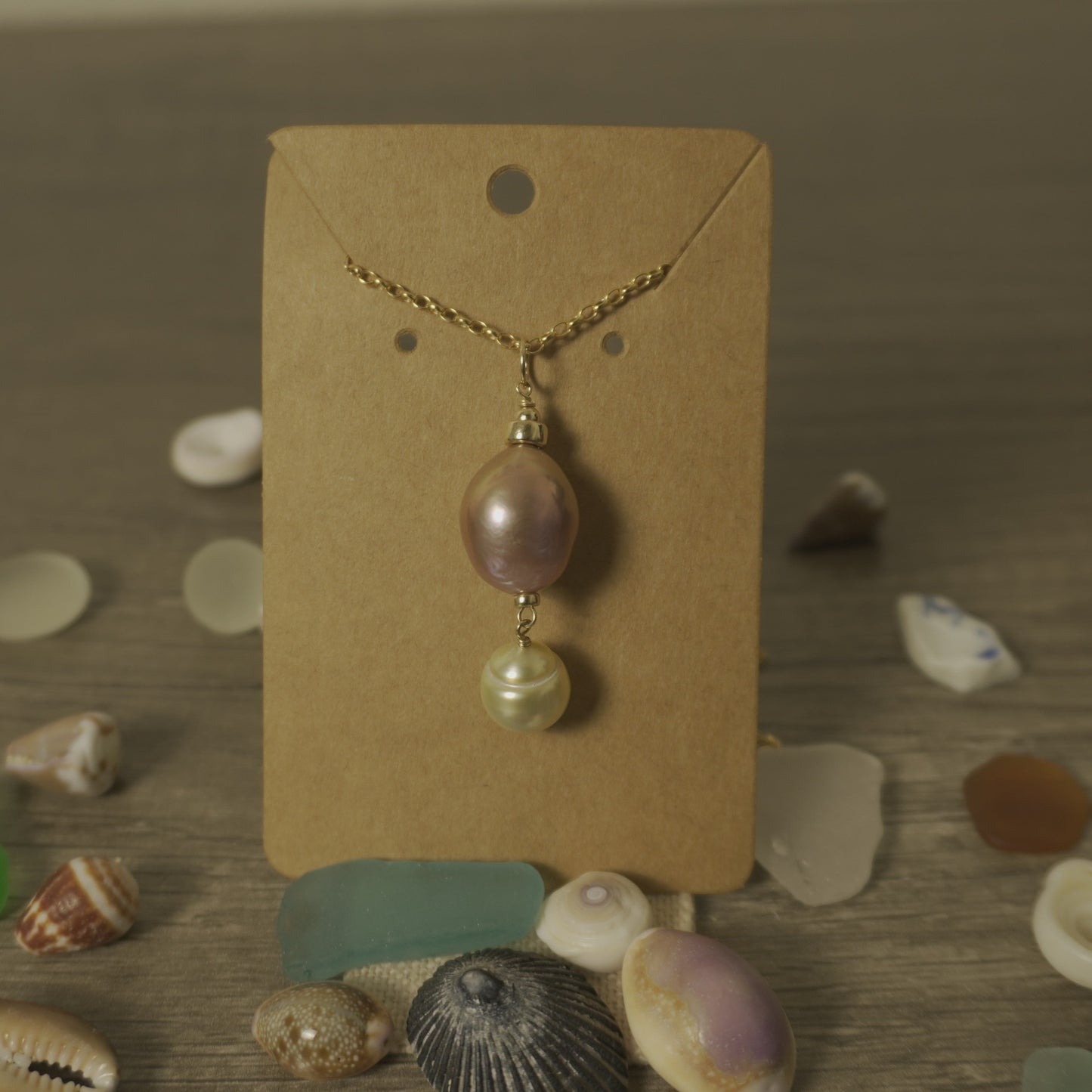 Pink Edison Pearl w/ Gold South Sea Pearl