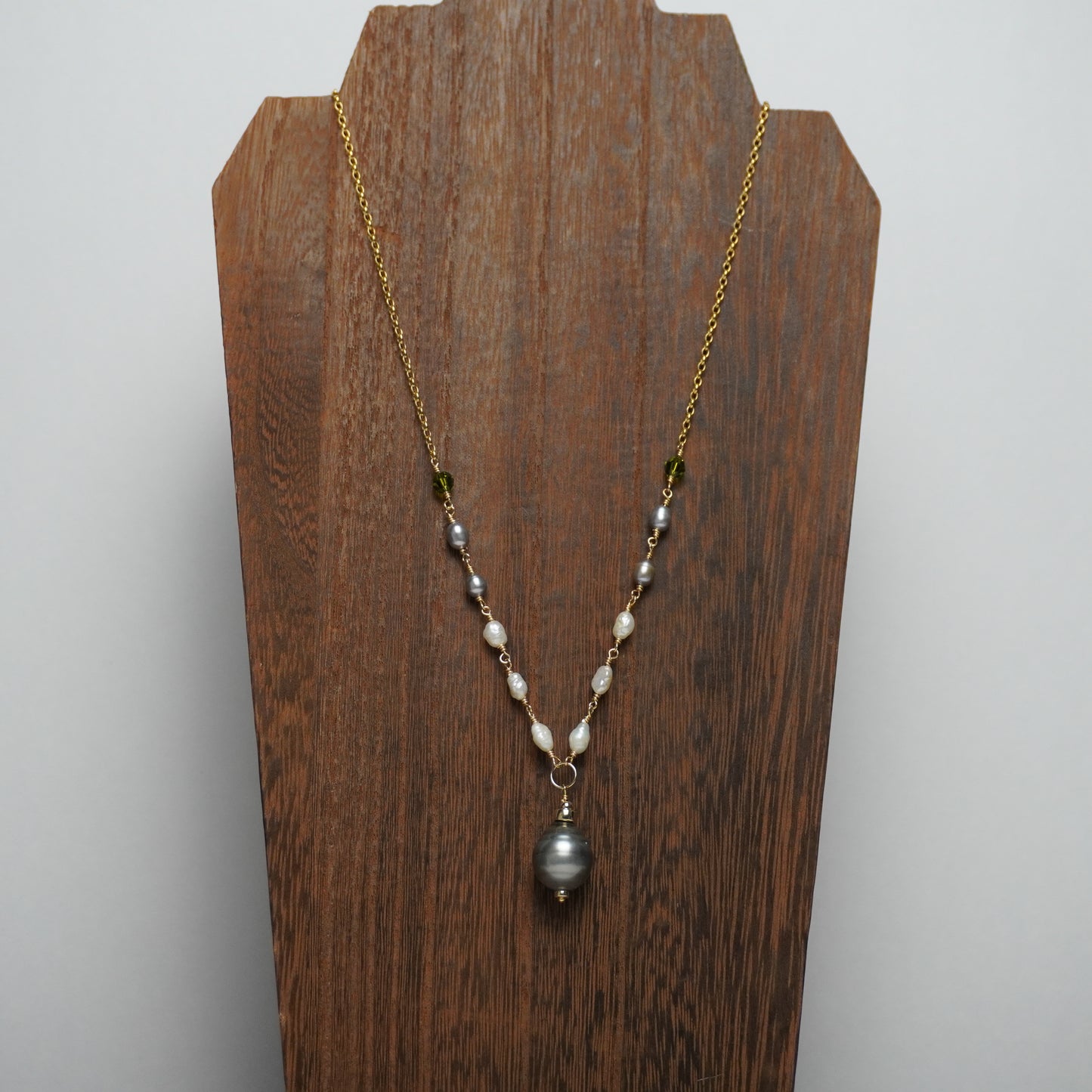 Tahitian & Freshwater Pearl "3-2-1" Necklace with Green Swarovski Crystal