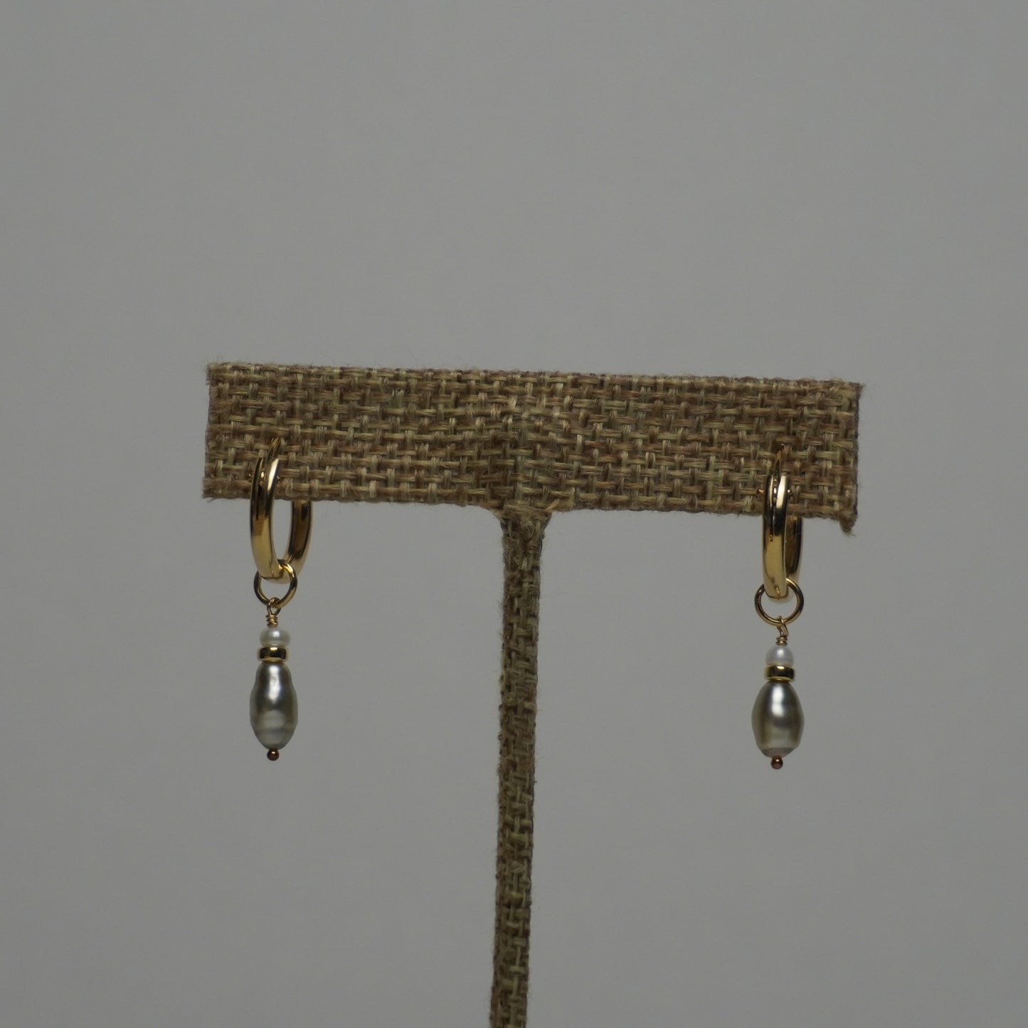 Yuki // Silver Keshi & Button Pearl Drop Huggie Earrings