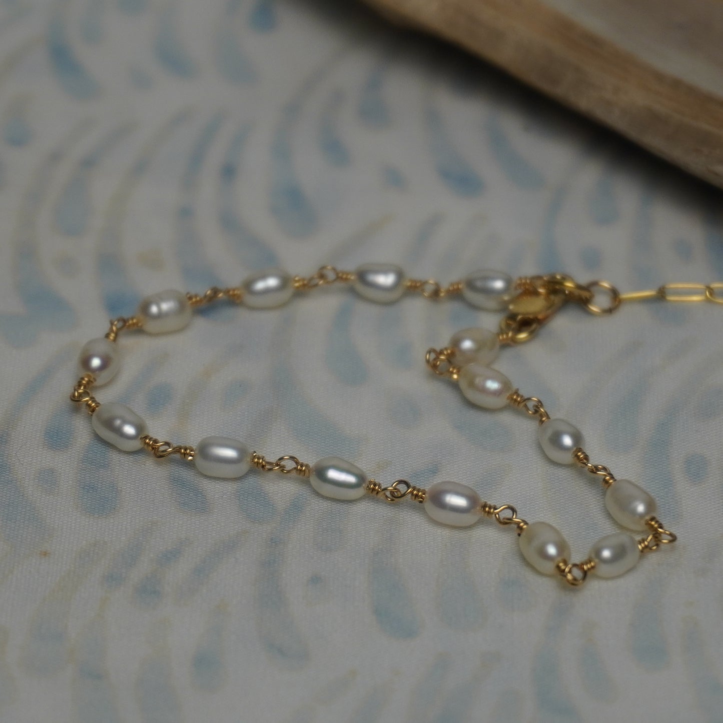 Dainty White Freshwater Pearl Bracelet – Adjustable 6.5" to 8.5"