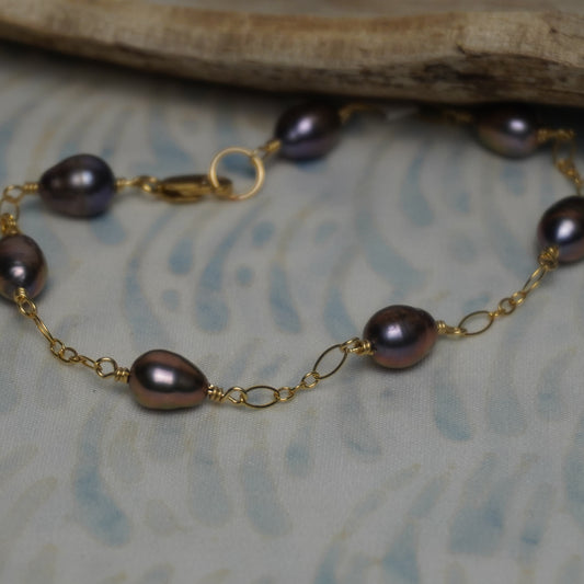 Floating Mauve Freshwater Pearl Bracelet