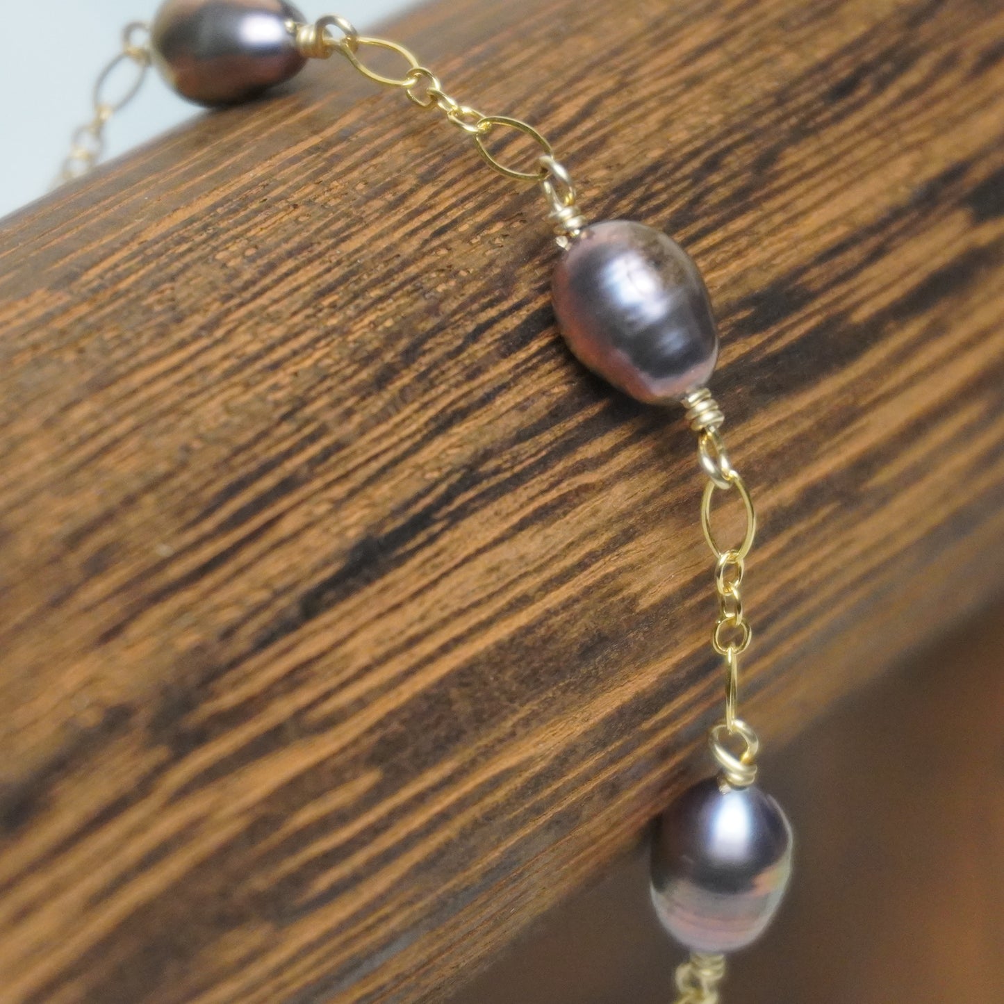 Floating Mauve Freshwater Pearl Bracelet