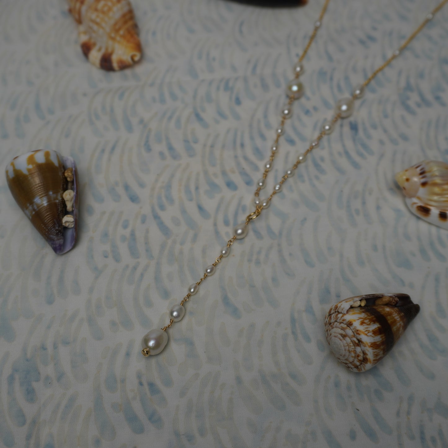 Freshwater Pearl Lariat Necklace on Rolo Chain – Adjustable 16"