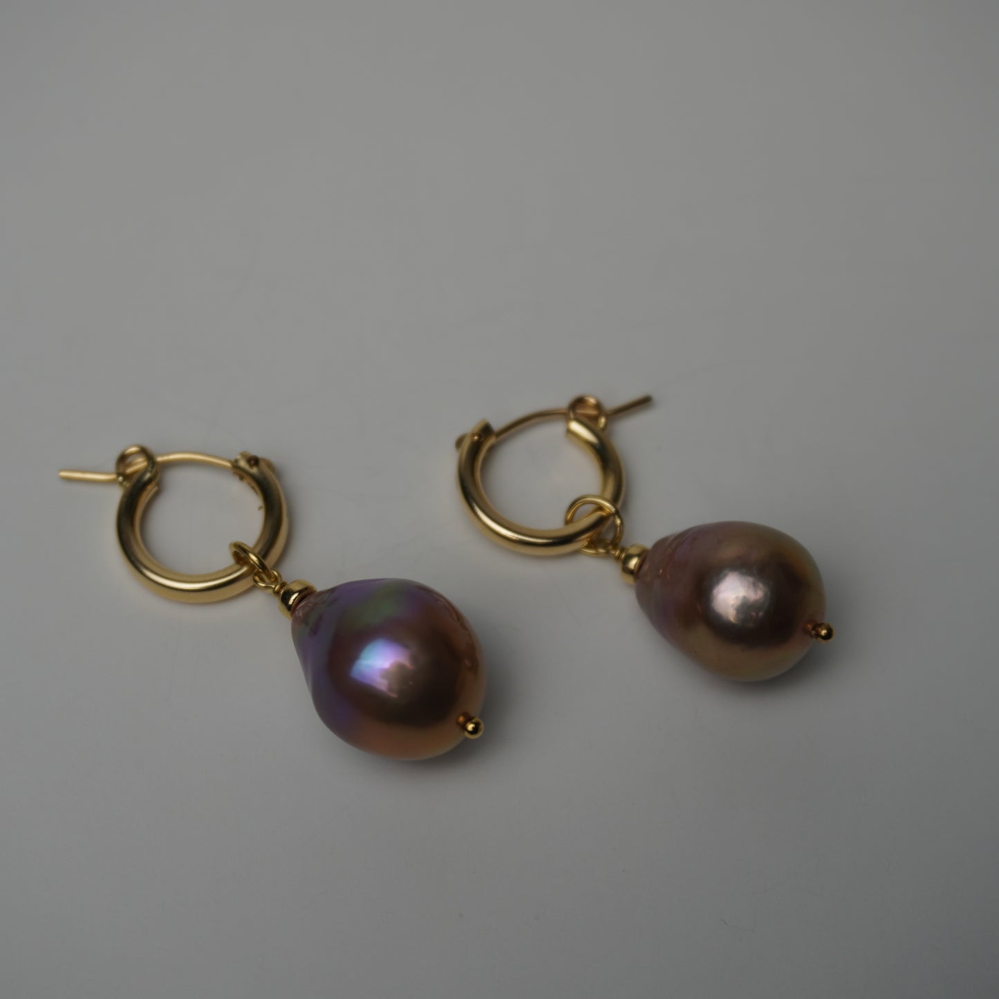 Iridescent Pink Edison Pearl Gold Hoop Earrings