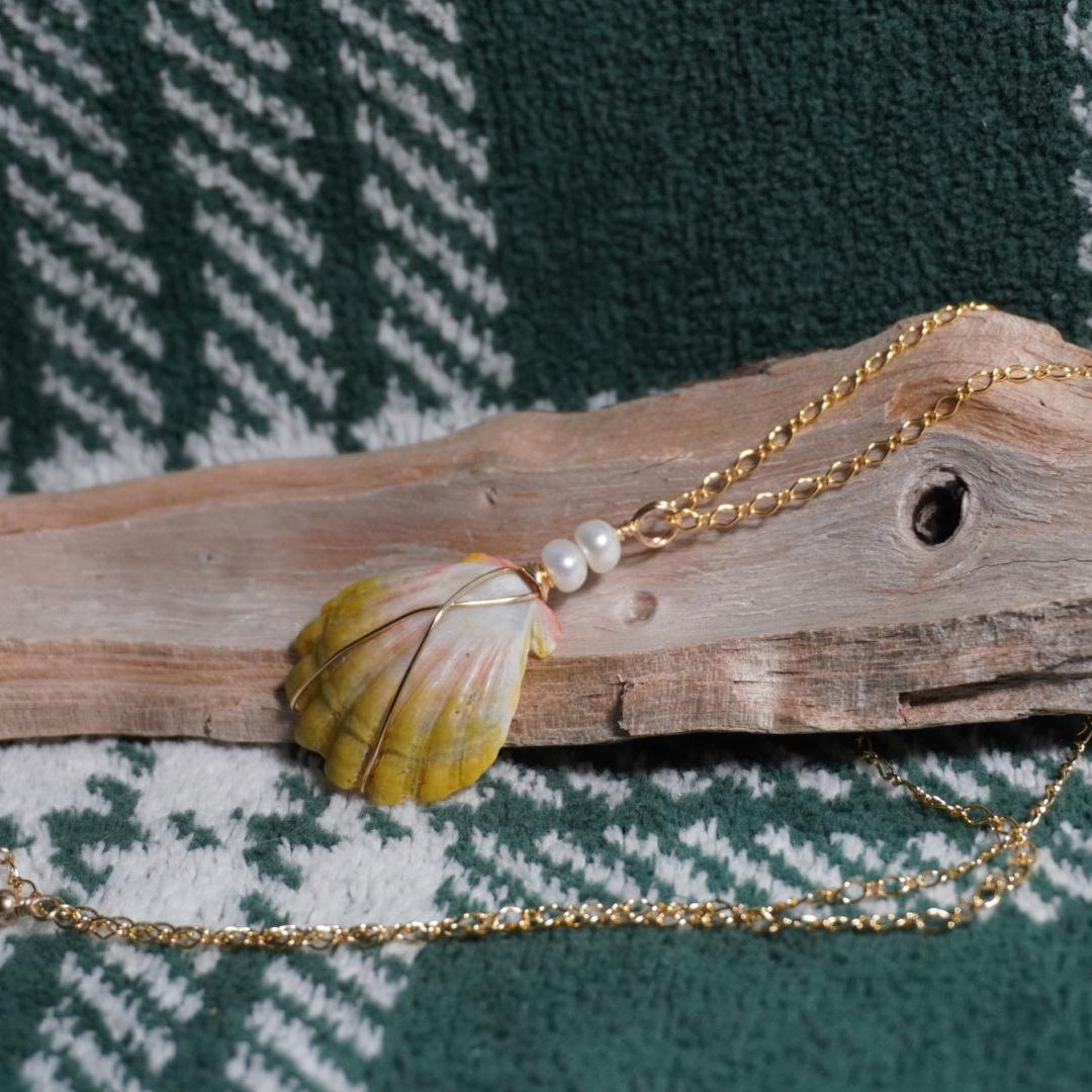 Moonrise Shell Necklace